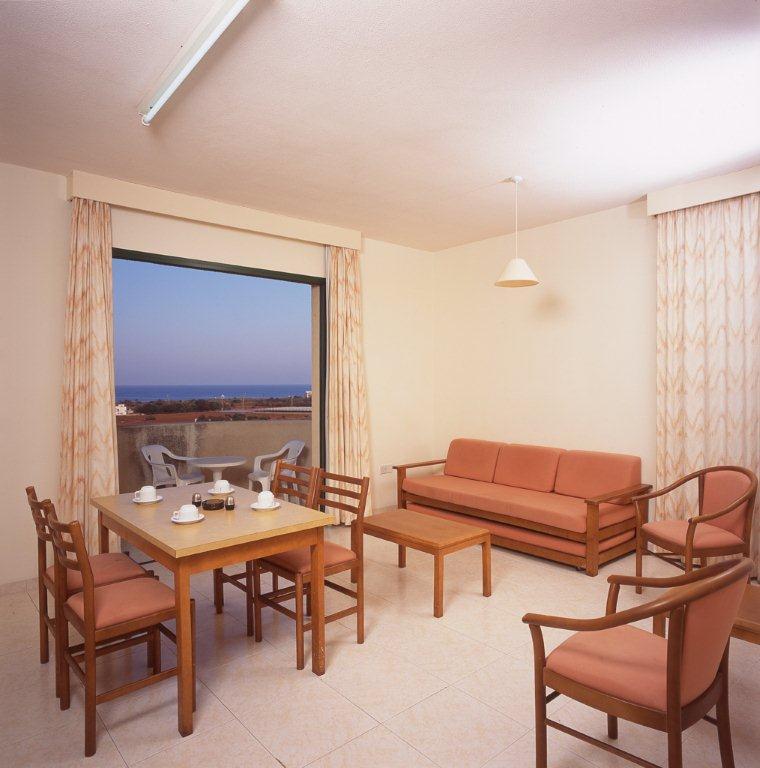 Mandalena Hotel Apartments Protaras Ngoại thất bức ảnh