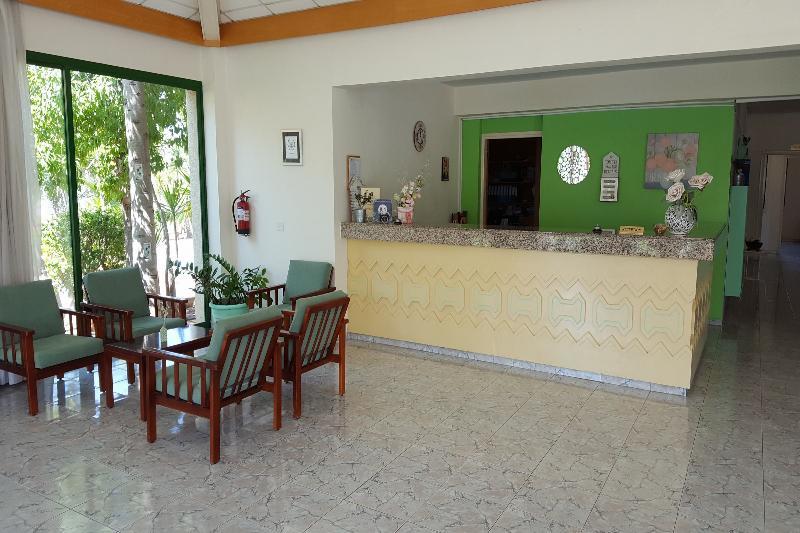 Mandalena Hotel Apartments Protaras Ngoại thất bức ảnh