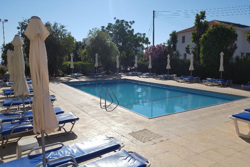 Mandalena Hotel Apartments Protaras Ngoại thất bức ảnh